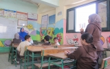 ギザ市内　小学校　