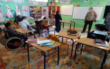小学校障害児教室の授業風景１