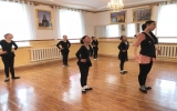 基礎ダンスのクラスの様子です
